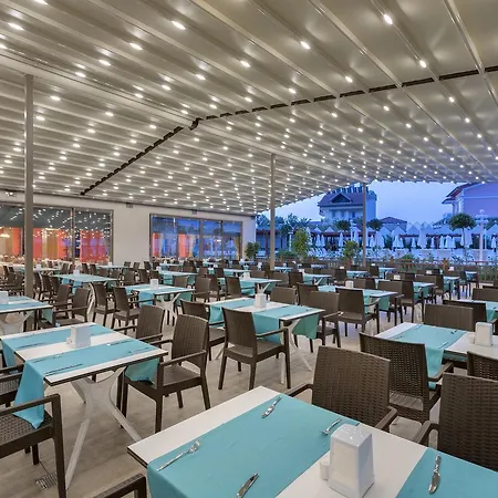 Crown Sunshine 5* סייד