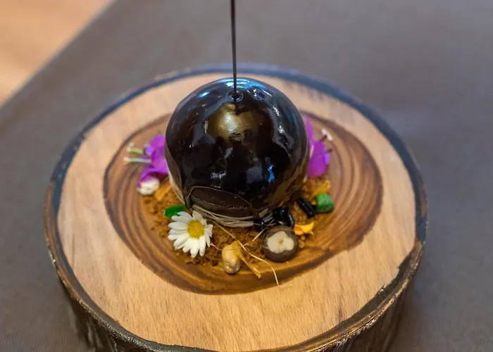 Hotel Crown Sunshine Sidé