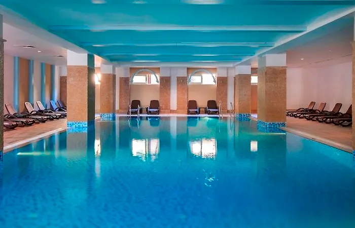 Crown Sunshine Hotel Sidé