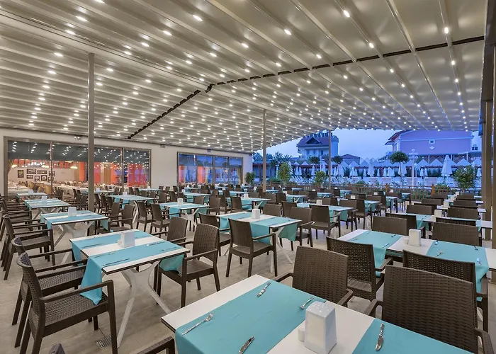 Crown Sunshine 5* Sidé