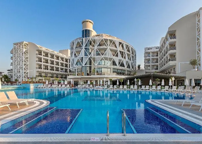 Hotel Crown Sunshine Sidé