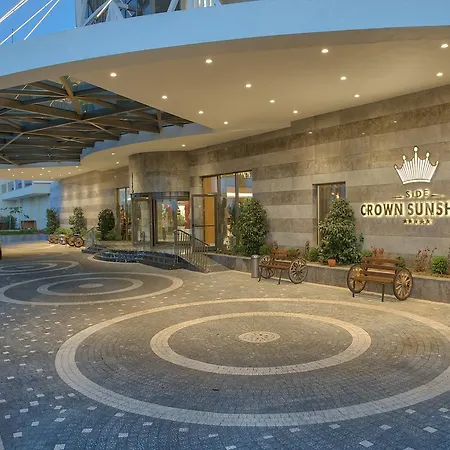 Hotel Crown Sunshine