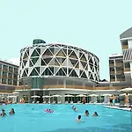 Готель Crown Sunshine 5*