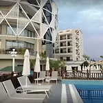 Crown Sunshine Hotel 5*