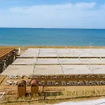 Hotel Crown Sunshine 5*