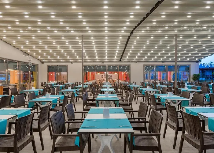 Szálloda Crown Sunshine 5*