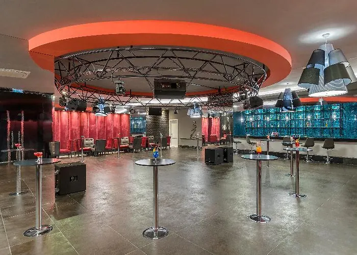 Crown Sunshine Szálloda