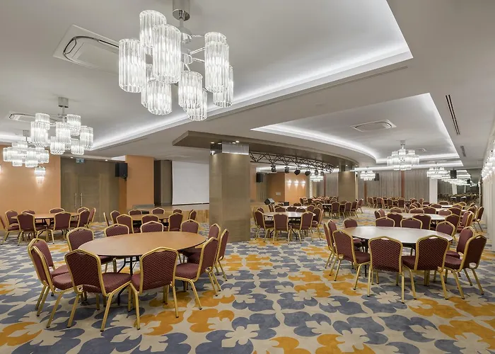 Hotel Crown Sunshine 5*