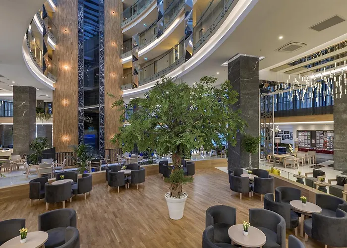 Hotel Crown Sunshine 5*