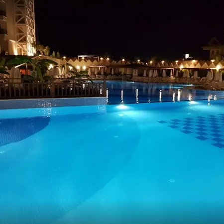 Crown Sunshine Hotel Side