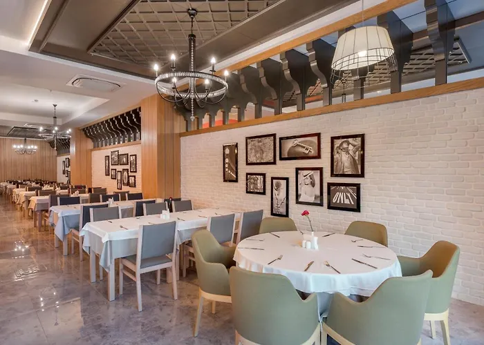 Crown Sunshine Hotel Side