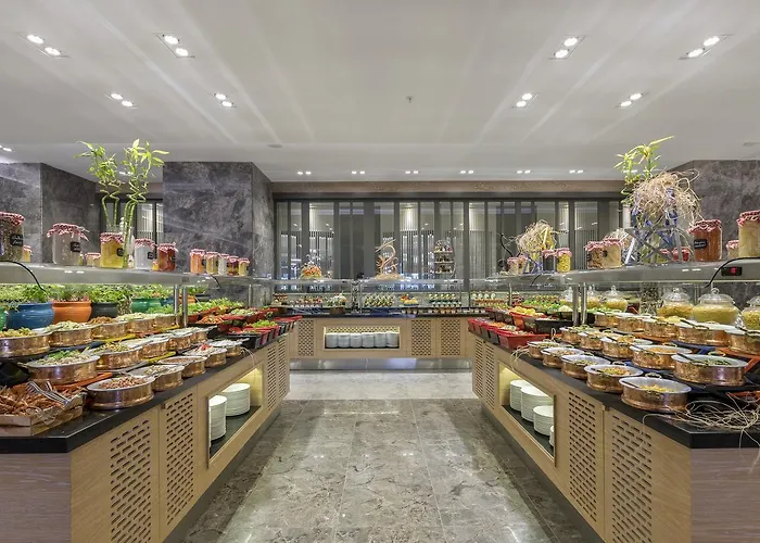 Hotel Crown Sunshine 5*